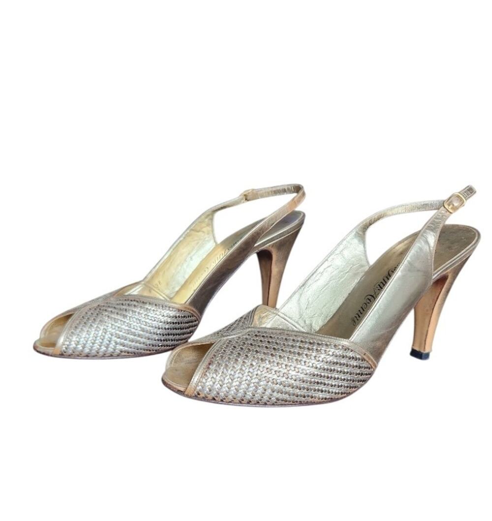 Vtg Bruno Magli for Saks Fifth Avenue Gold Woven Peep Toe Slingback Heels Size 8